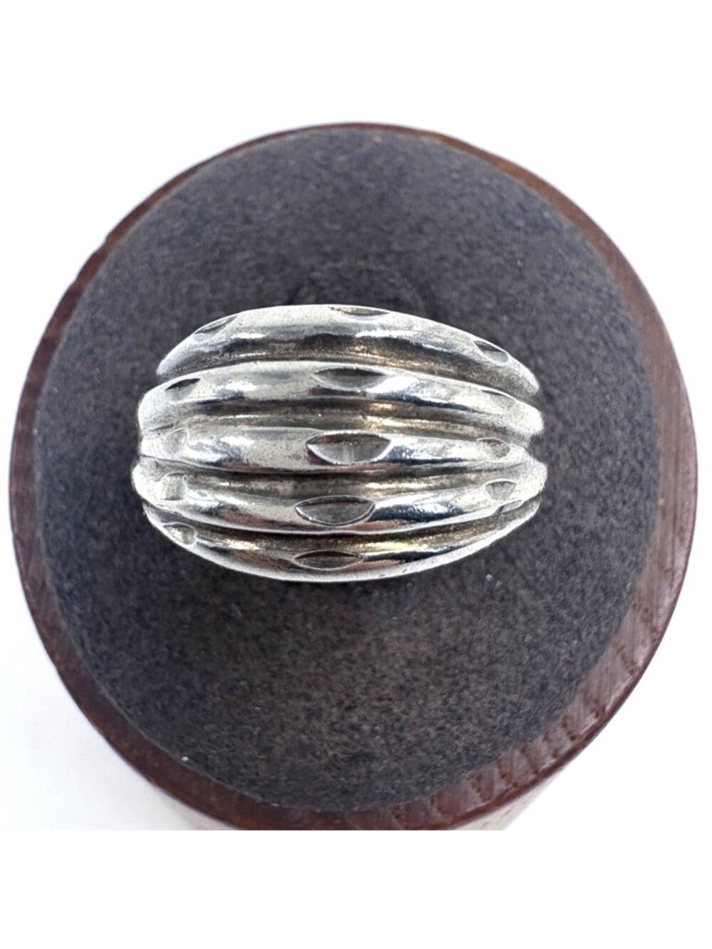 Ribbed Design Tapered Band Sterling Silver 925 Ring Size 6.5